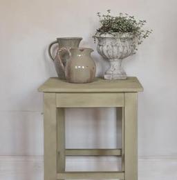 22 - Antique Green 22 - Antique Green