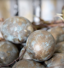 Décorer vos oeufs de Pâques en cuivré vert de gris