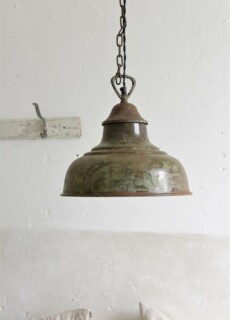 Lampe suspendue avec chaine - Diamètre : 35 cm - Réf : 574326 Lampe suspendue avec chaine - Diamètre : 35 cm - Réf : 574326