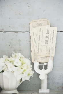 Clips sur pied - 13,5 cm - Blanc cassé - Réf. 572626 Clips sur pied - 13,5 cm - Blanc cassé