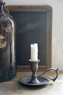 Chandelier en laiton vieilli - H 10 cm D 13 cm - Réf. 574310 Chandelier en laiton vieilli - H 10 cm D 13 cm - Réf.574310574310-Chandelier en laiton vieilli - H 10cm Dia 13cm