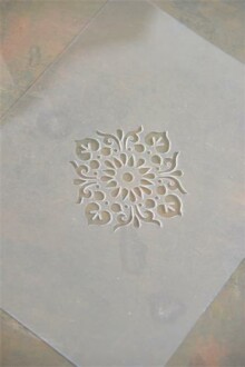 Pochoir réutilisable "Filigrane 8" - 10 x 10 cm - Réf. 702003 Pochoir réutilisable "Filigrane 8" - 10 x 10 cm - Réf. 702003