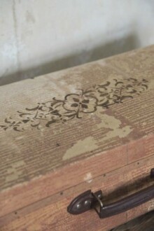 Pochoir réutilisable "Filigrane 4" - 10 x 31 cm  - Réf. 700349 Pochoir réutilisable "Filigrane 4" - 10 x 31 cm - Réf. 700349